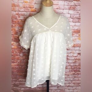 Lightweight NWT White Swiss Dot Texture White V-Neck Boho Blouse